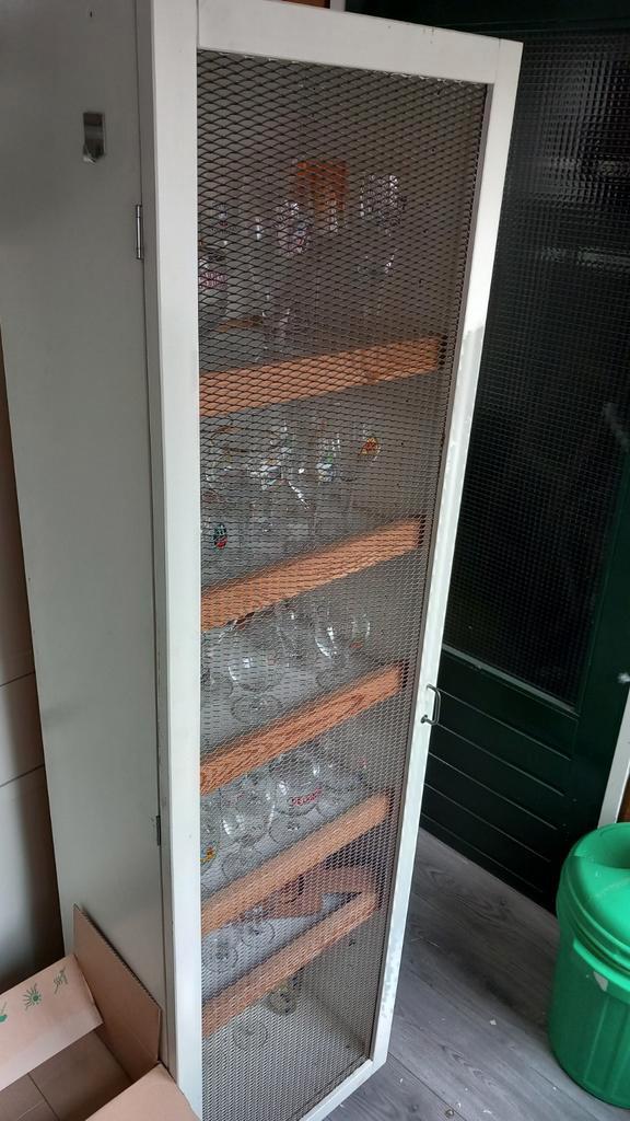 Hoge Kast met legplanken - 180cm, Huis en Inrichting, Kasten | Boekenkasten, Gebruikt, 50 tot 100 cm, 150 tot 200 cm, 25 tot 50 cm