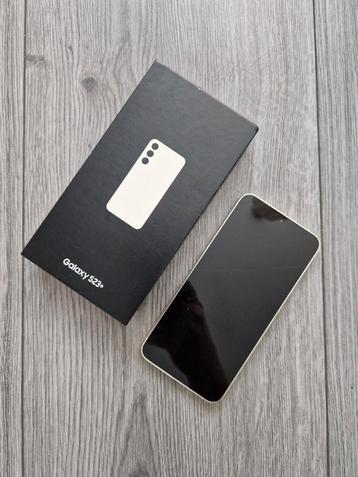 Samsung Galaxy S23 PLUS Cream
Dual-Sim 512 GB / 8 RAM beschikbaar voor biedingen