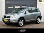 Toyota RAV4 2.0 VVTi Executive LEER / NAVI / CRUISE / NAP, Auto's, Automaat, 1998 cc, Gebruikt, Stoelverwarming