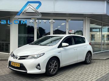 Toyota Auris 1.8 Hybrid 136PK STOELVERW+TREKHAAK DEALER OH beschikbaar voor biedingen