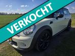 Mini Mini Clubman 1.6 One Business Line|Pano-dak|Airco|Cruis, Voorwielaandrijving, Euro 5, Stof, Gebruikt