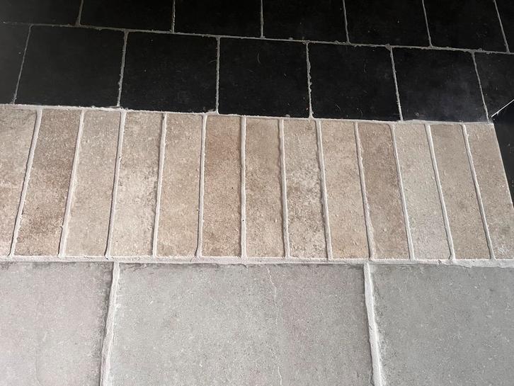 Waaltjes Tegels - 48 stuks landelijk, Doe-het-zelf en Verbouw, Tegels, Gebruikt, Vloertegels, Keramiek, 20 tot 40 cm, Minder dan 20 cm