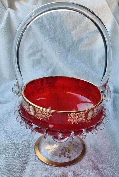 Mooi antiek rood glazen mandje in uitstekende staat., Antiek en Kunst, Antiek | Glas en Kristal, Ophalen of Verzenden