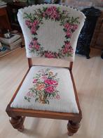 VINTAGE STOEL MET GEBORDUURDE ZITTING EN RUGDEEL, Huis en Inrichting, Woonaccessoires | Overige, Gebruikt, Ophalen