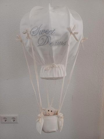 Lieve Lamp voor Babykamer - Luchtballon wit beschikbaar voor biedingen