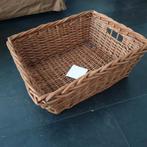 Mooie rieten mand, Ophalen