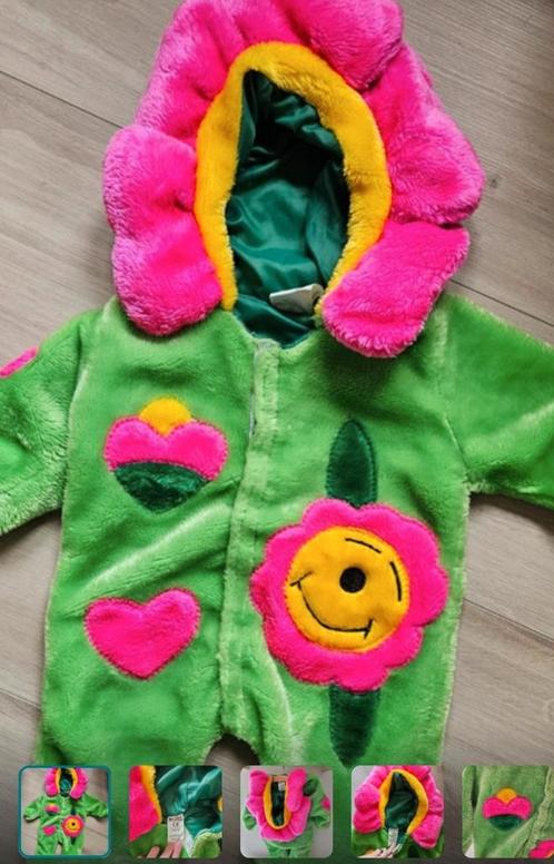 Veneziano Italiaans verkleedpak "bloemetje" 3 stuks, Kinderen en Baby's, Carnavalskleding en Verkleedspullen, Zo goed als nieuw