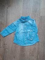 Leuke spijkerblouse maat 92, Meisje, Overhemd of Blouse, Ophalen of Verzenden, Zo goed als nieuw