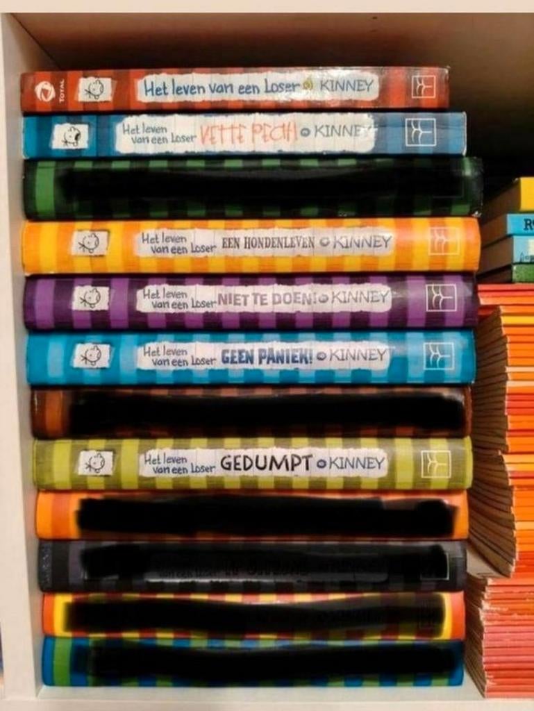 Het leven van een Loser. Per stuk te koop., Ophalen of Verzenden, Zo goed als nieuw