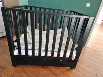Black 3-Level movable Baby crib with drawer beschikbaar voor biedingen