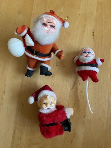 3 vintage Kerstmannen, knijp popje & 2 gevlokte dansend zgan beschikbaar voor biedingen
