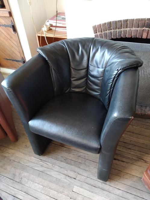 Zwart leren fauteuil, Huis en Inrichting, Fauteuils, Gebruikt, Leer, 50 tot 75 cm, 75 tot 100 cm, Ophalen