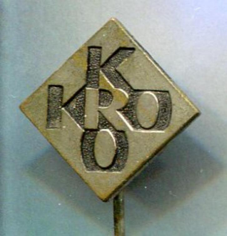 KRO zilverkleurig omroep speldje ( V_007 ), Verzamelen, Speldjes, Pins en Buttons, Nieuw, Speldje of Pin, Merk, Verzenden