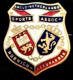 Anglo-Netherlands Sports Assoc broche, Verzamelen, Speldjes, Pins en Buttons, Ophalen of Verzenden, Nieuw, Transport, Speldje of Pin