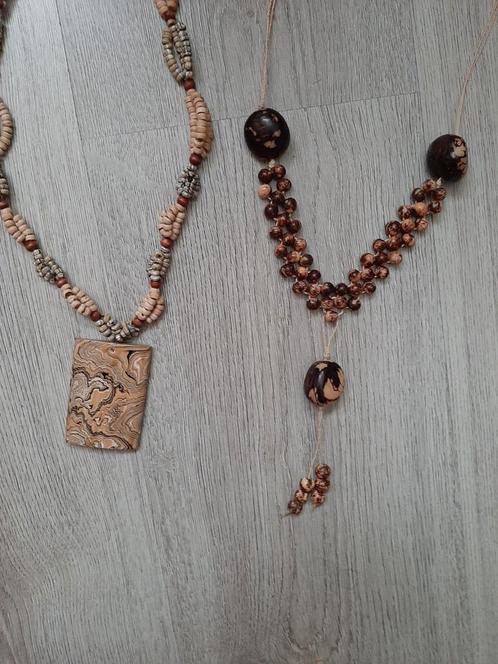 Nieuw in 1 koop!WERELDWINKEL/2 Mooie kettingen/handgemaakt, Sieraden, Tassen en Uiterlijk, Kettingen, Nieuw, Overige materialen