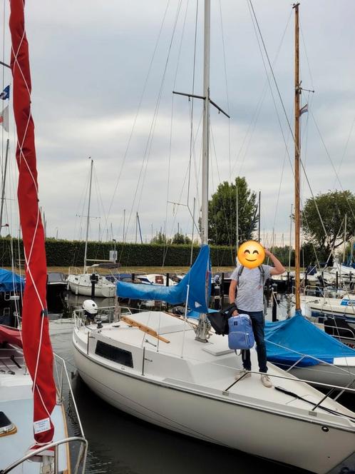 Jeanneau Love Love 22ft kajuitzeilboot met 6pk 4takt yamaha, Watersport en Boten, Kajuitzeilboten en Zeiljachten, Zo goed als nieuw