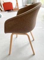 Te koop HAY AAC2e stoel in nieuwstaat, Huis en Inrichting, Scandinavisch design, Zo goed als nieuw, Eén, Hout
