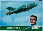 Ansichtkaart Thunderbird 2 met Piloot Virgil Tracy, Verzamelen, Ophalen of Verzenden, 1960 tot 1980, Ongelopen, Sterren en Beroemdheden
