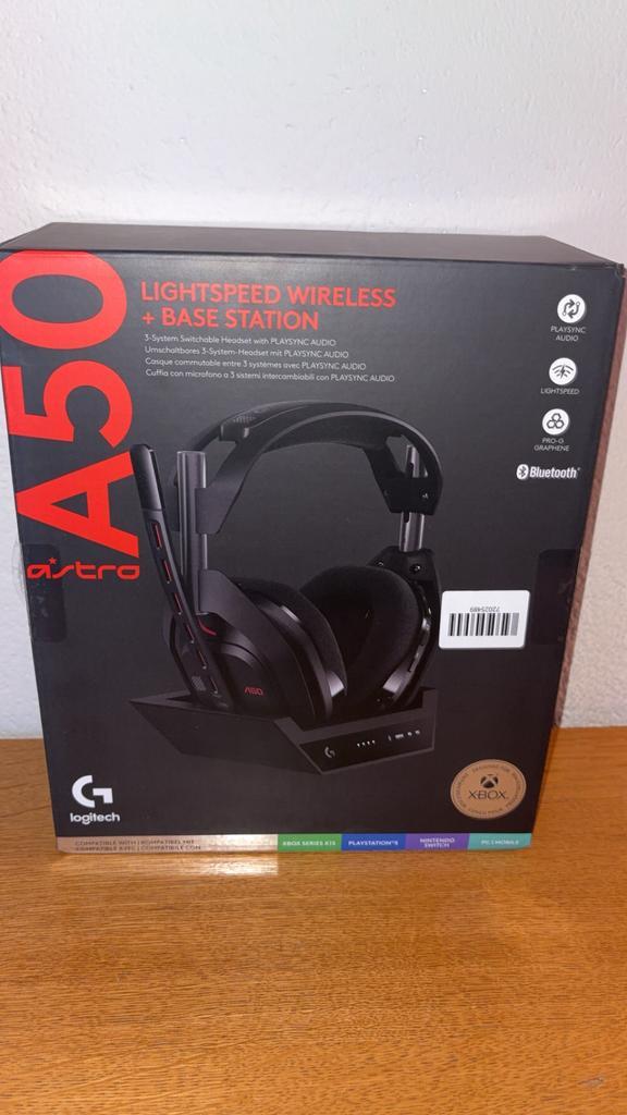 Logitech Astro A50 Wireless Gen 4 – met Base Station, Computers en Software, Headsets, Nieuw, Over-ear, Draadloos, Gaming headset