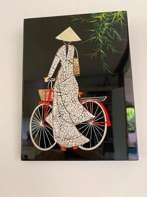 Vietnamese student eierschelp schilderij, Huis en Inrichting, Woonaccessoires | Wanddecoraties, Gebruikt, Ophalen of Verzenden