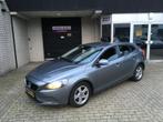 Volvo V40 2.0 D2 Kinetic / NAVI / EXPORT EX BPM / DEALER SER, Voorwielaandrijving, Gebruikt, Zwart, 4 cilinders