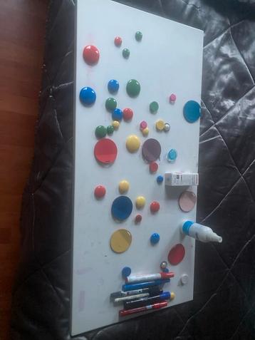 Magnetisch Whiteboard met Accessoires beschikbaar voor biedingen