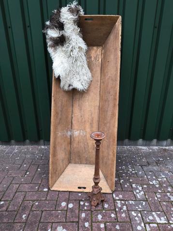 Grote Oude houten bak stoer sober brocante landelijk trog beschikbaar voor biedingen