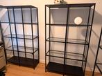 3 VITTSJÖ kasten - Zwartbruin/Glas, Ophalen, Met plank(en), Gebruikt, 100 tot 150 cm