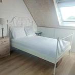 Wit Ikea bed met goed matras, Ophalen, Gebruikt, Wit, Romantisch