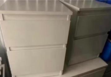 2x Malm nachtkastjes z.s.m beschikbaar voor biedingen