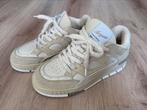 Axel Arigato Area Lo Fluffy Sneaker beige maat 39, Beige, Axel Arigato, Ophalen of Verzenden, Sneakers of Gympen