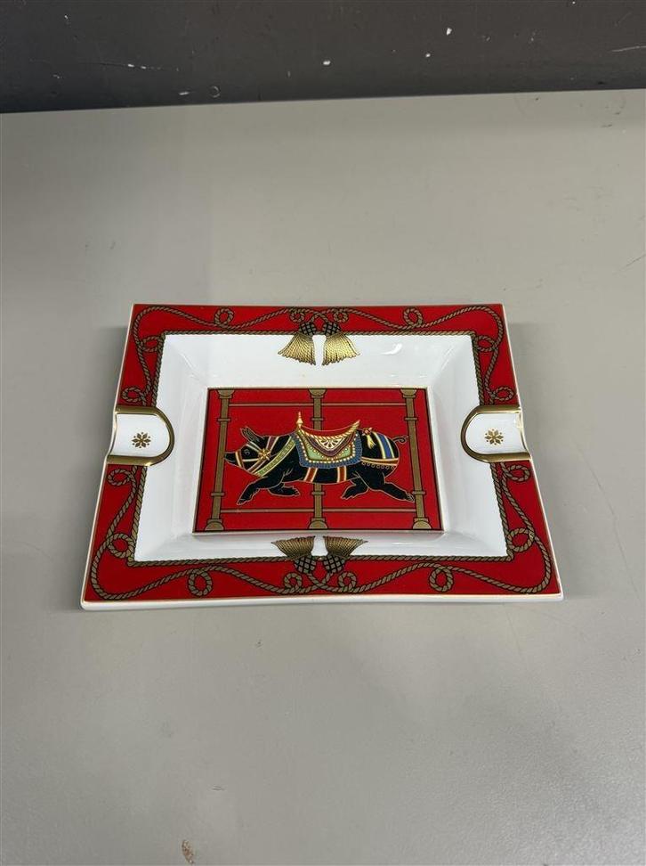 Villeroy & Boch Heinrich Carrousel Nostalgie Sally Asbak, Verzamelen, Rookartikelen, Aanstekers en Luciferdoosjes, Zo goed als nieuw