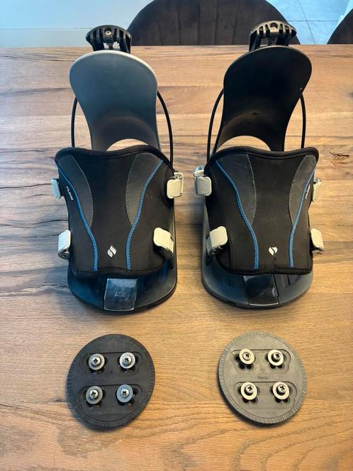 Flow Snowboard Bindingen maat L ( 40 - 45 ), Sport en Fitness, Snowboarden, Zo goed als nieuw, Bindingen, Ophalen of Verzenden