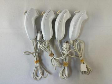 Nunchuck wit 4 stuks origineel - Nintendo Wii beschikbaar voor biedingen