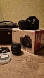 Canon EOS 200D + 2 lenzen, tas, laders, doos, Audio, Tv en Foto, Fotocamera's Digitaal, Spiegelreflex, Canon, Ophalen of Verzenden
