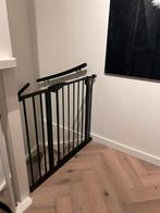 3 Traphekjes zonder boren, Ophalen, Zo goed als nieuw, Klemhekje, Metaal of IJzer