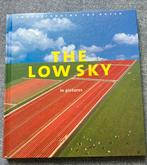 H. van der Horst - The low sky in pictures, Ophalen of Verzenden, Zo goed als nieuw, H. van der Horst