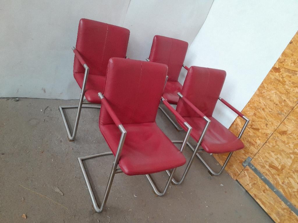 stoelen rood, bordeaux rood, eetkamerstoelen, Huis en Inrichting, Stoelen, Gebruikt, Ophalen of Verzenden, Vier, Leer