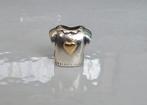 Zilveren Pandora T-shirt bedel met goud, Sieraden, Tassen en Uiterlijk, Bedels, Pandora, Ophalen of Verzenden, Zo goed als nieuw