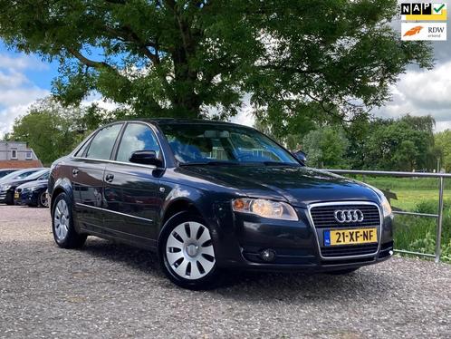 Audi A4 Limousine 1.8 T Automaat | Motor heeft bijgeluid | n, Auto's, Audi, Bedrijf, Te koop, A4, Airbags, Airconditioning, Alarm
