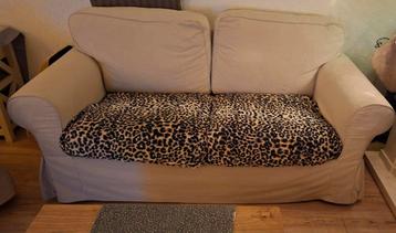 Ikea ektorp twee en driezitsbank met zandkleurige hoes. - afbeelding 2