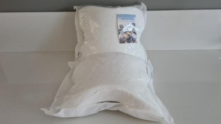 Memory foam kussen (2 stuks), Huis en Inrichting, Slaapkamer | Beddengoed, Nieuw, Kussen, Tweepersoons, Wit, Ophalen