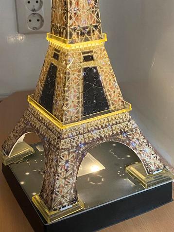 3D-puzzel eiffeltoren beschikbaar voor biedingen