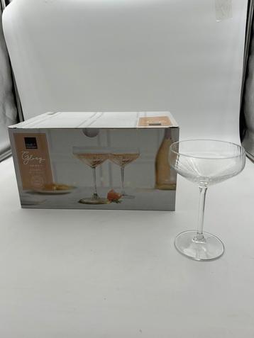Nieuwe set van 6 Royal Leerdam coupeglazen – 30 cl – in doos beschikbaar voor biedingen