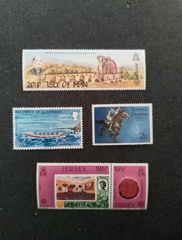 Diverse Collectie Postzegels beschikbaar voor biedingen