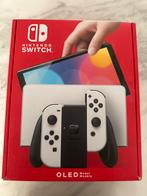 NIEUWE NINTENDO Switch OLED Wit, Spelcomputers en Games, Spelcomputers | Nintendo Switch, Ophalen of Verzenden, Nieuw, Met 2 controllers