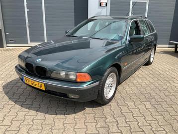 BMW 5-serie Touring 520i 150PK 6 Cilinder Leder Airco beschikbaar voor biedingen