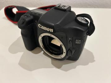 Canon Camera EOS 50D Camera Body + Lenzen + Accesoires beschikbaar voor biedingen