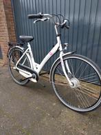 Nette damesfiets sparta marathon
3 versnellingen, Fietsen en Brommers, Fietsen | Dames | Damesfietsen, Ophalen, Sparta, Versnellingen