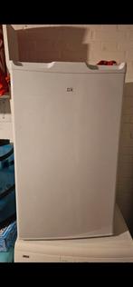 OK Vrieskast - Compact en Efficiënt, Witgoed en Apparatuur, Gebruikt, Minder dan 60 cm, Ophalen of Verzenden, Energieklasse A of zuiniger
